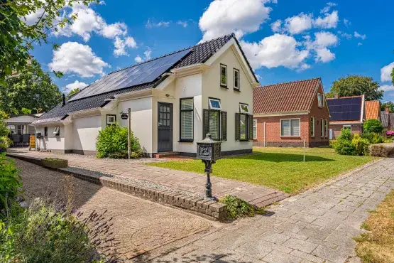 Detached house for sale: Schoolstraat 137, Vlagtwedde Vlagtwedde