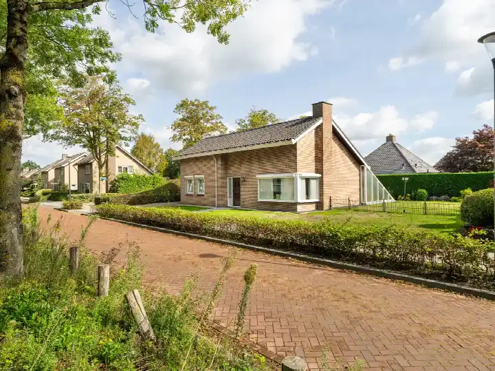 Detached house for sale: Schoolstraat 47, Waspik beneden Waspik