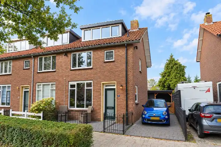 Hoekwoning te koop: Schoolstraat 5, Dorp-Oost Zoetermeer