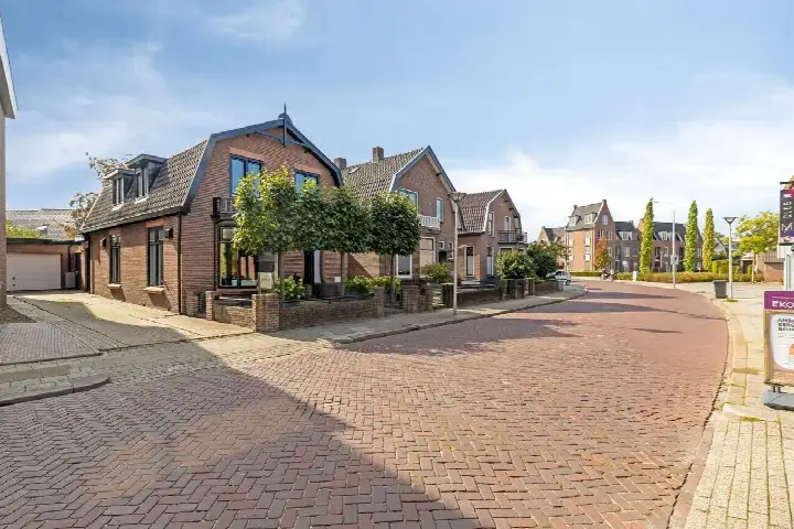 Vrijstaande woning te koop: Schoutenstraat 11, Centrum Barneveld Barneveld
