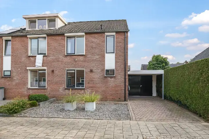 Hoekwoning te koop: Schoutstraat 16, Lootakkers Gendt