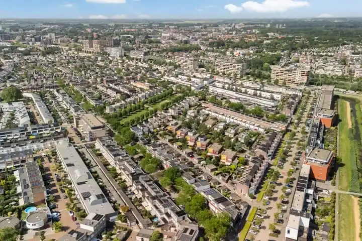 Tussenwoning te koop: Schouw 75, Polderpeil-West Alphen Aan Den Rijn