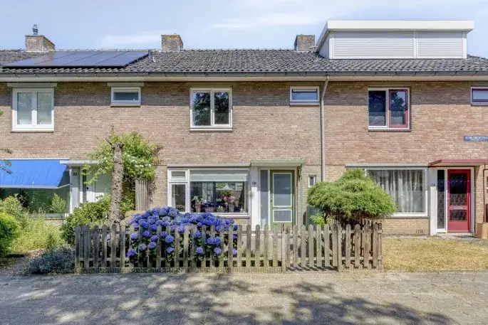 Tussenwoning te koop: Schultinghstraat 36, Lievendaal Eindhoven