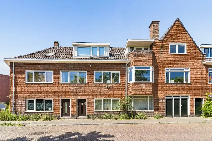 Apartment for sale: Schutstraat 64, 2e Daalsebuurt en omgeving Utrecht