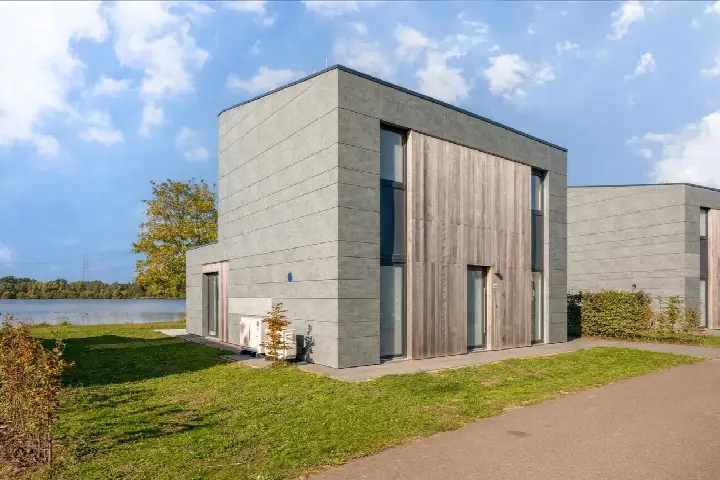 Vrijstaande woning te koop: Schutteheide 1-425, Verspreide huizen Heel Heel