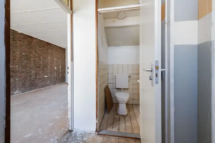 Corner house for sale: Schuttersbergplein 42, Geitenkamp Arnhem