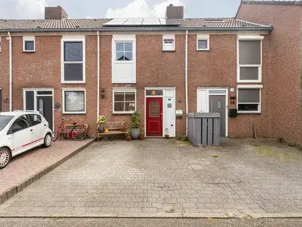 Terraced house for sale: Schuttersdreef 100, Elsloo Elsloo