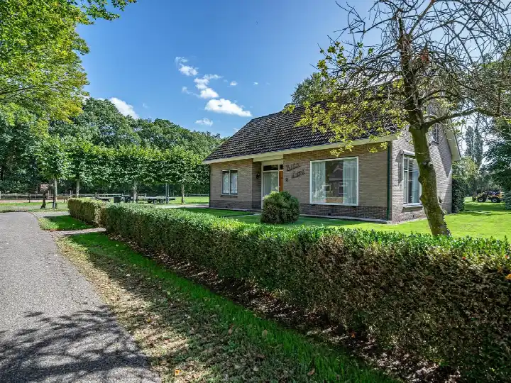 Vrijstaande woning te koop: Schuurmanslaantje 18, Nieuwleusen Zuid Nieuwleusen