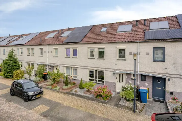 Terraced house for sale: Schuylenhof 69, Woudhuis Apeldoorn