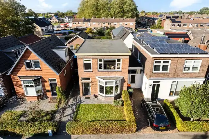 Twee-onder-één-kap te koop: Schwartzenberghlaan 35, Noord-Oost noord Drachten