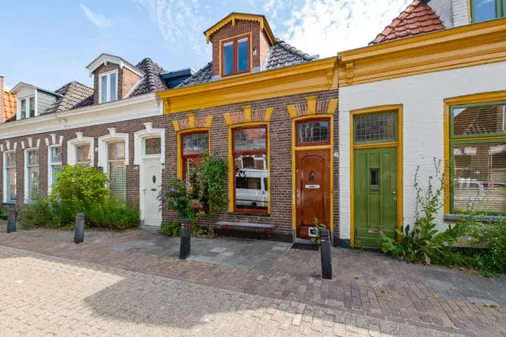 Tussenwoning te koop: Selwerderstraat 3, Noorderplantsoenbuurt Groningen