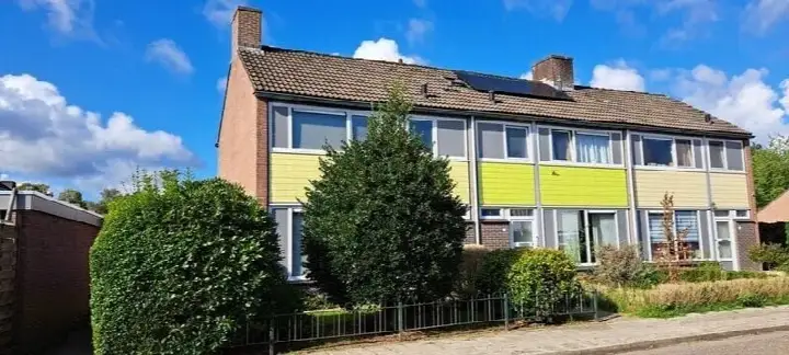 Hoekwoning te koop: Sem Dresdenlaan 1, Dieren-West boven spoorlijn Dieren
