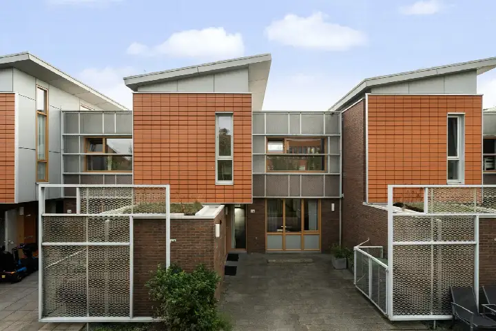 Terraced house for sale: Senecastraat 28, Roomburg Leiden