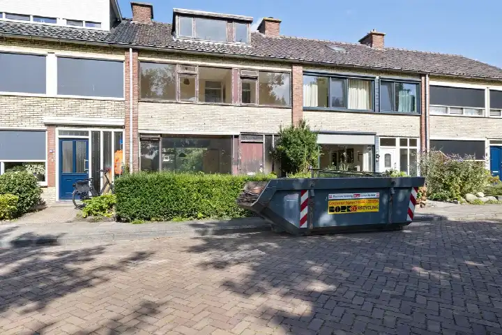 Terraced house for sale: Seringenlaan 109, Zuid Hoogeveen