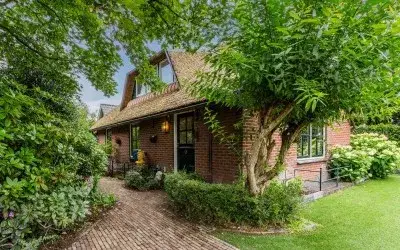 Detached house for sale: Seringstraat 23A, De Zuid Huizen