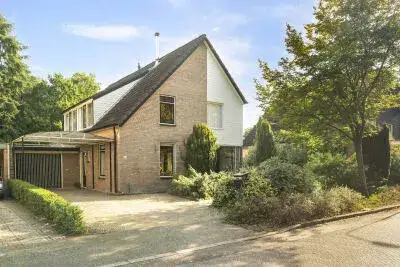 Hoekwoning te koop: Seringweg 43, Ermelo - Oost Ermelo