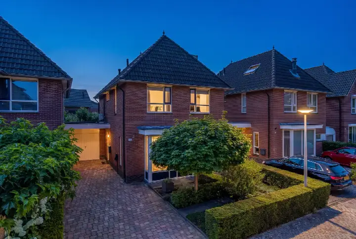 Terraced house for sale: Serpelingstraat 12, Het Broek Hengelo