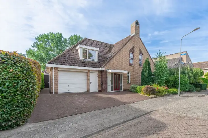 Detached house for sale: Seyndersloot 11, Kadijken Enkhuizen