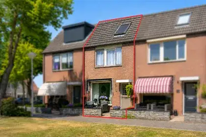 Tussenwoning te koop: Siegenlaan 58, De Hoek Rijnsburg