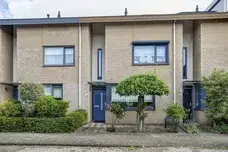 Terraced house for sale: Sigarenmaker 18, Willis Krommenie