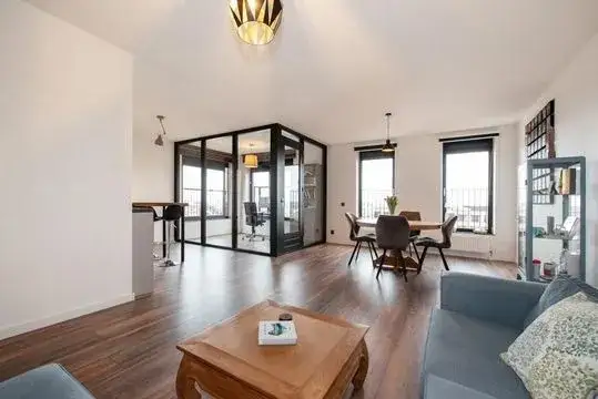 Appartement te huur: Simon Carmiggelthof 184, De Velden 'S-Gravenhage