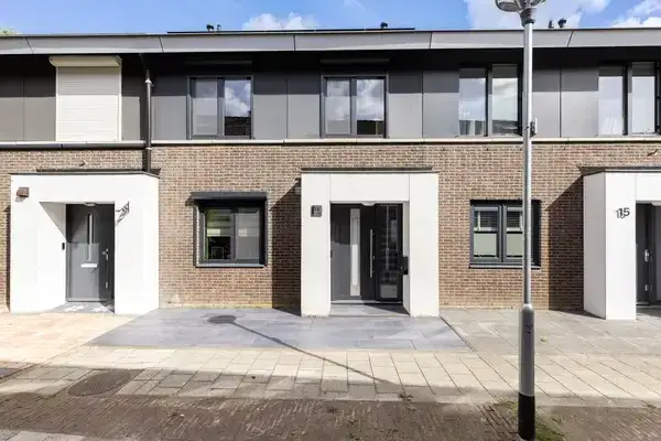 Tussenwoning te koop: Simon Vestdijk-erf 16, Pearl Buck-erf en omgeving Dordrecht
