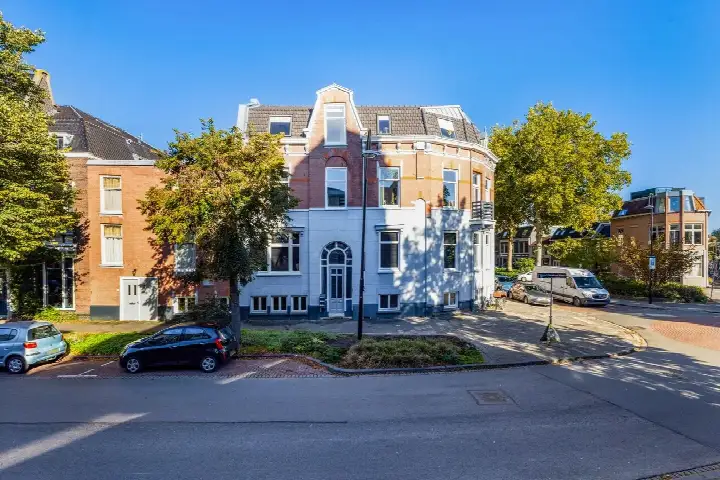 Appartement te koop: Singel 195C, Kon. Wilhelminastraat en omgeving Dordrecht