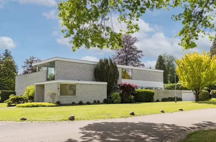 Detached house for sale: Singravenlaan 10, Stokhorst Enschede