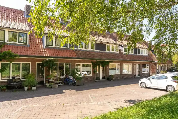 Tussenwoning te koop: Sint Annastraat 22, Coninckstraat e.o. Amersfoort