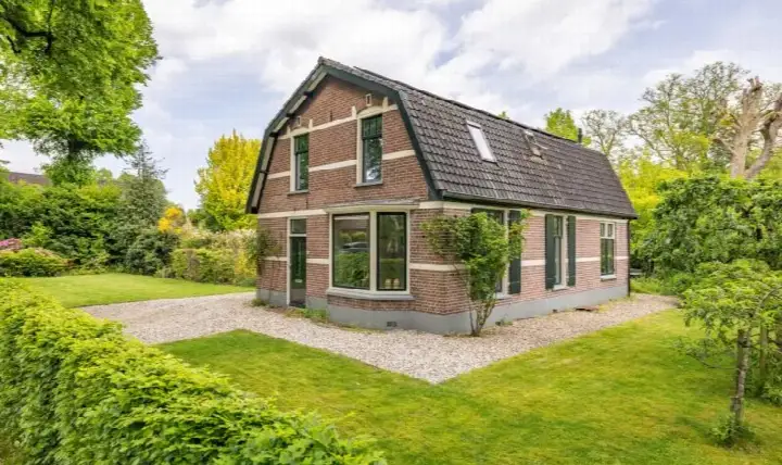 Vrijstaande woning te koop: Sint Antonieweg 9, Epe Centrum Epe
