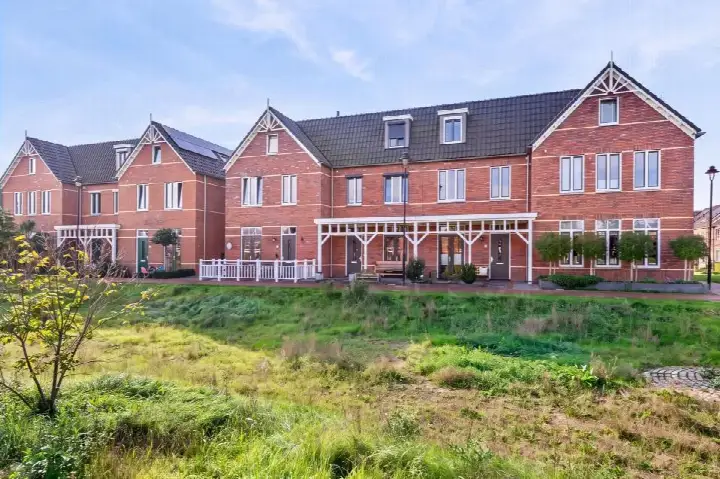 Terraced house for sale: Sint Bavopark 9, In den Houte Noordwijkerhout