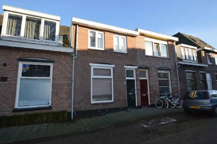 Kamer te huur: Sint Josephplein 9-2, Bollebieste Zwolle