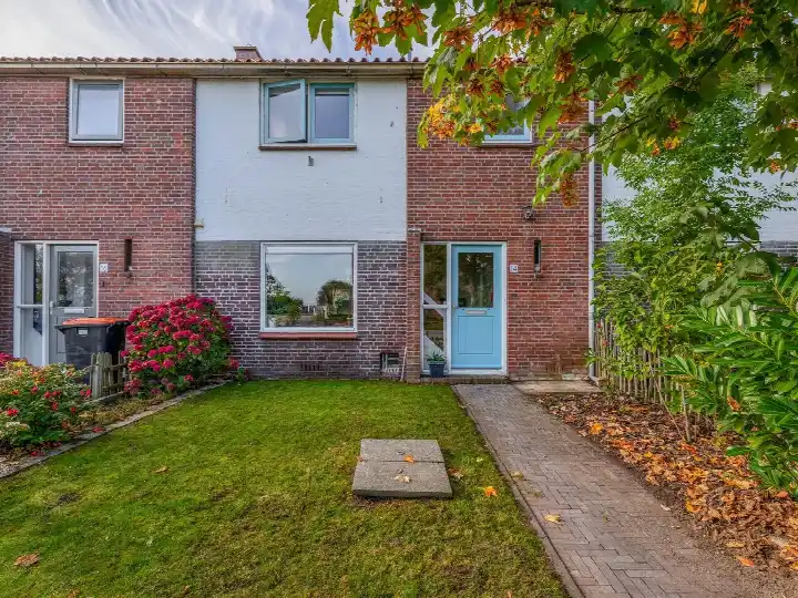 Terraced house for sale: Sint Maartensweg 14, Sint Maartensvlotbrug (woonkern) Sint Maartensvlotbrug