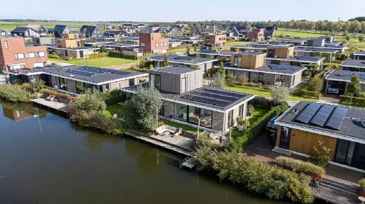 Vrijstaande woning te koop: Sjoerdtje Faberhôf 39, Blitsaerd Leeuwarden