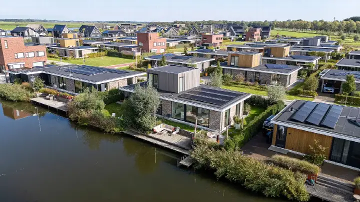 Vrijstaande woning te koop: Sjoerdtje Faberhôf 39, Blitsaerd Leeuwarden