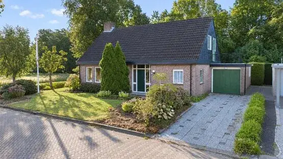Vrijstaande woning te koop: Skierstins 12, Feanwâlden Feanwâlden
