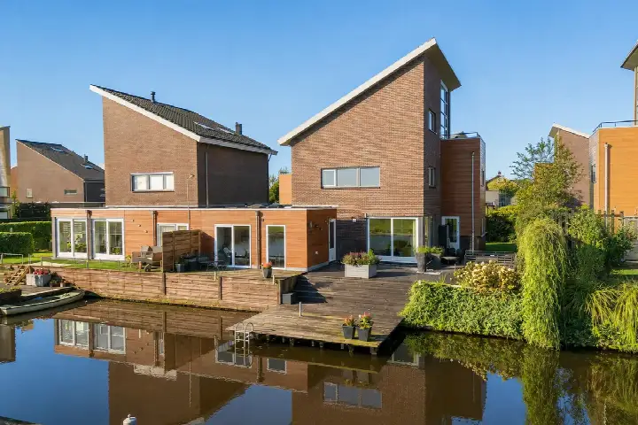 Twee-onder-één-kap te koop: Skûtsje 60, Gorredijk-Loevestein Gorredijk