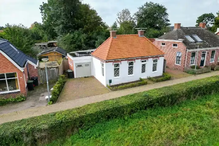 Vrijstaande woning te koop: Slagtersrijge 13, Ezinge Ezinge