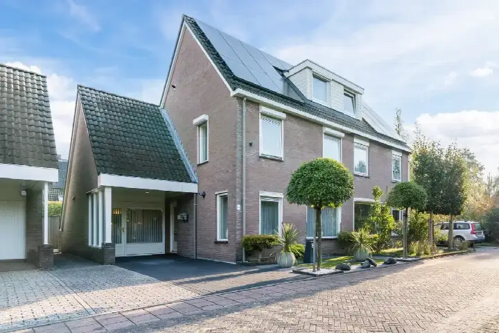 Twee-onder-één-kap te koop: Sleedoornstraat 84, Broekdijk Lichtenvoorde