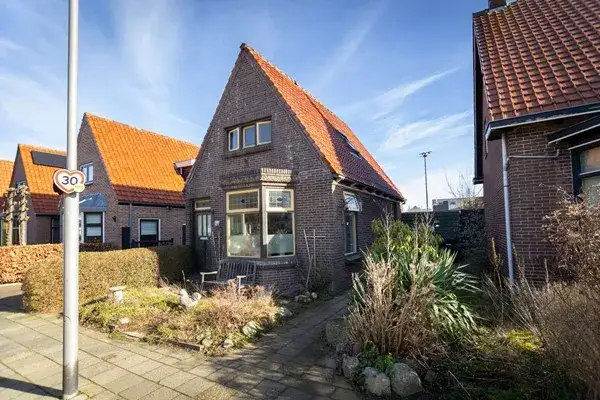 Vrijstaande woning te koop: Slingerweg 111, Hippolytushoef Oost (woonkern) Hippolytushoef