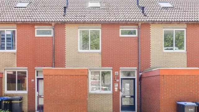 Tussenwoning te koop: Slochterdiep 18, Kalf Zaandam