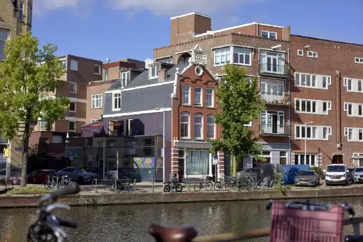 Apartment for sale: Sloterkade 19H, Surinamepleinbuurt Amsterdam