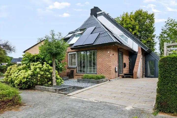 Twee-onder-één-kap te koop: Slotlaan 22, De Huet - fase 2 Doetinchem