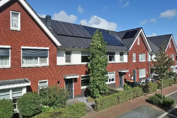 Tussenwoning te koop: Sluis 13, Bornsche Maten Borne