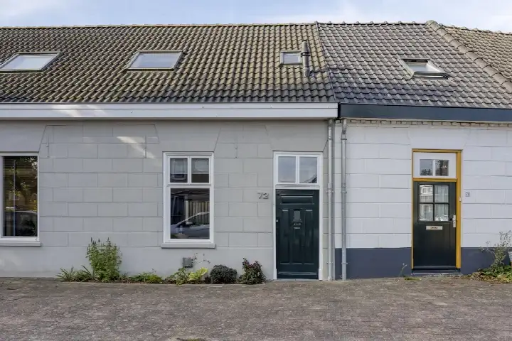 Terraced house for sale: Sluisstraat 72, Braakhuizen-Zuid Geldrop