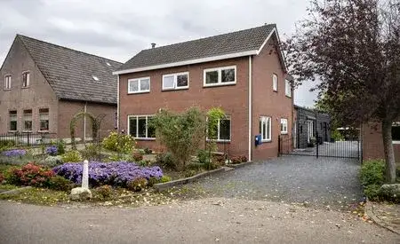 Detached house for sale: Smalzijde 6, Nieuwland kern Nieuwland
