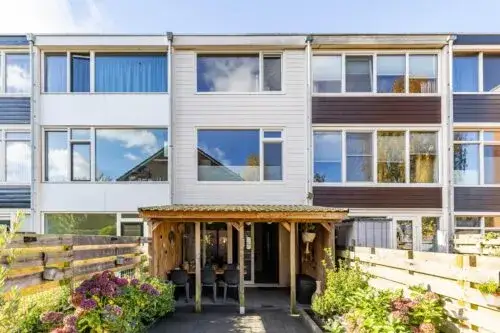 Tussenwoning te koop: Smaragdstraat 15, Vinkhuizen-Noord Groningen
