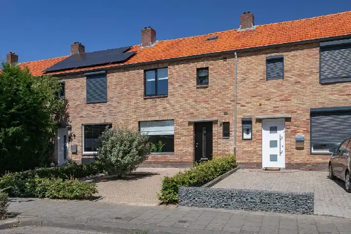 Terraced house for sale: Smeetsstraat 82, Kerensheide Stein