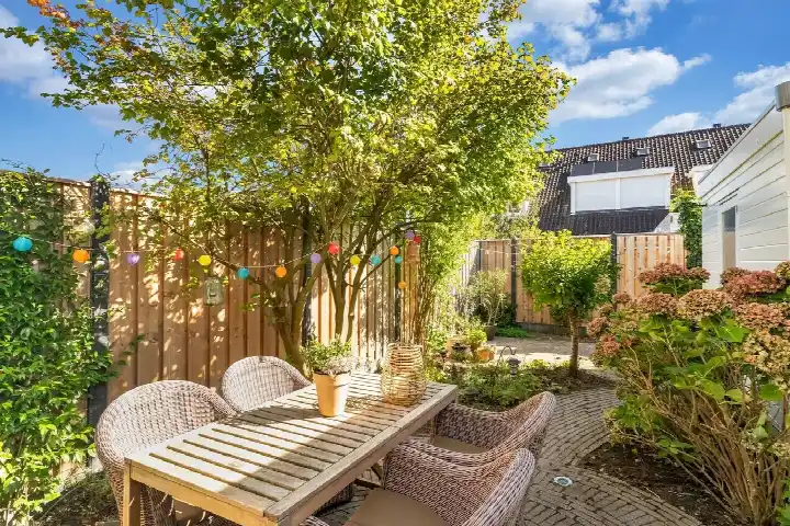 Tussenwoning te koop: Smientstraat 16, De Vissen 'S-Gravenhage