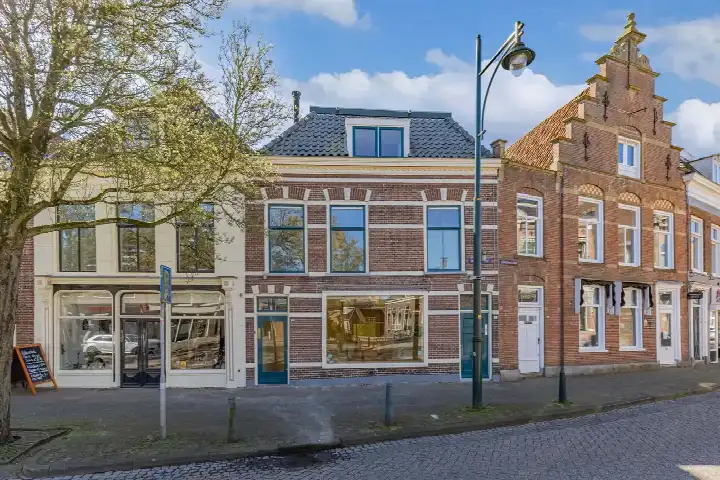 Appartement te koop: Snekerpoort 1, Bolsward binnen De Wallen Bolsward